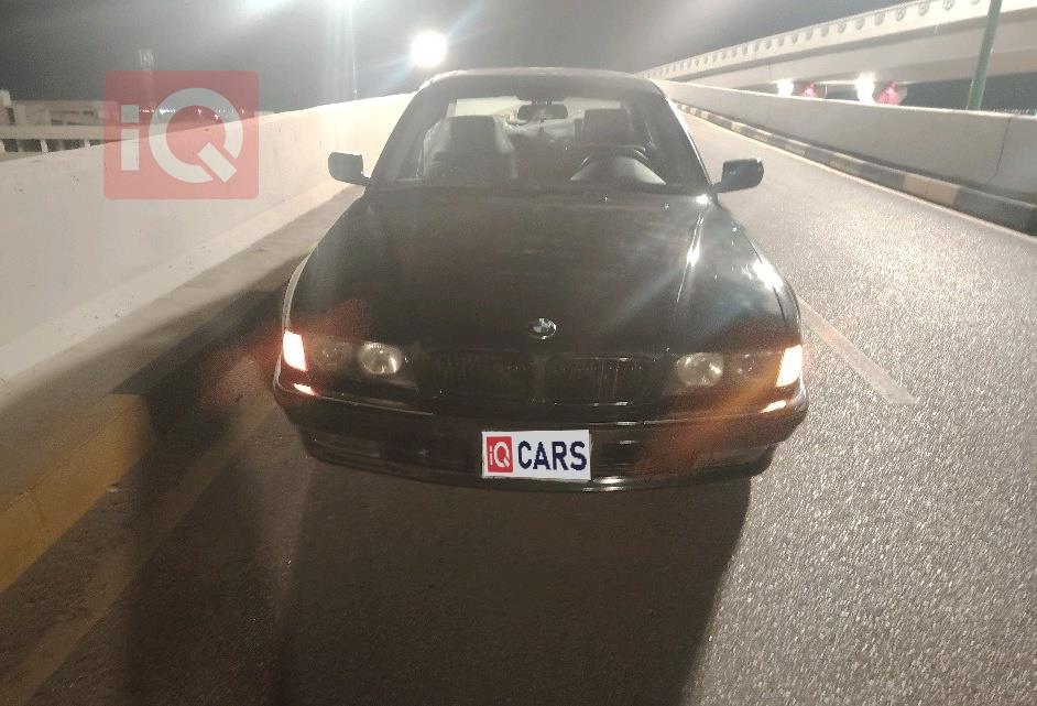 بي ام دبليو الفئة 7